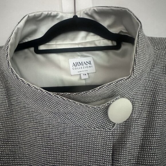 Armani Collezione Vintage Black/White Cropped Blazer Size 16 Asymmetrical Lined - Picture 2 of 13